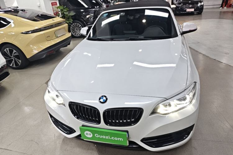 Used BMW 2 Series 2019 225i Convertible Coupe Sports Design Package Front