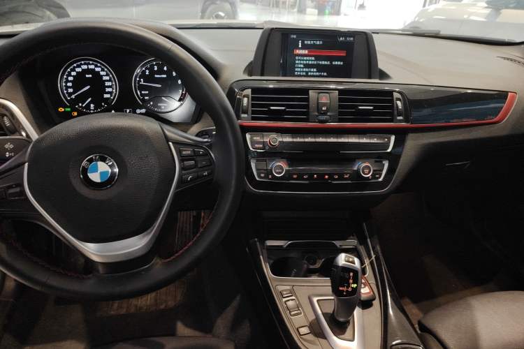 Used BMW 2 Series 2019 225i Convertible Coupe Sports Design Package Gear Lever