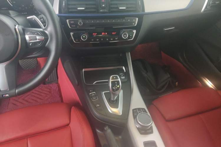 Used BMW 2 Series 2019 225i Convertible Coupe Luxury Edition M Sport Package Gear Lever