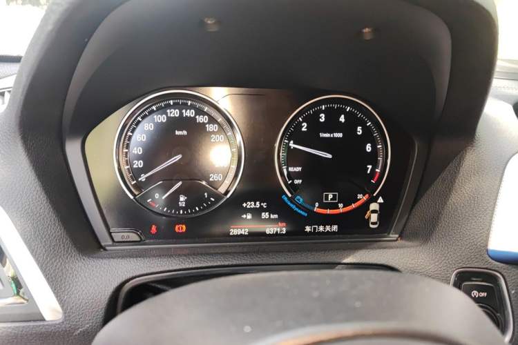 Used BMW 2 Series 2019 225i Luxury Model with M Sport Package Instrument Cluster