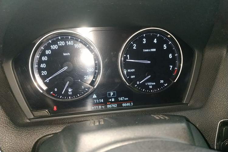 Used BMW 2 Series 2019 225i Convertible Coupe Sports Design Package Instrument Cluster