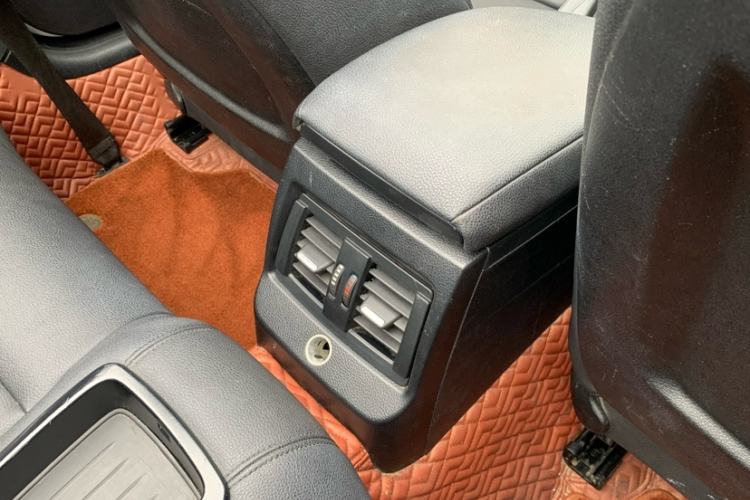 Used BMW 2 Series 2019 225i Convertible Coupe Sports Design Package Interior 11
