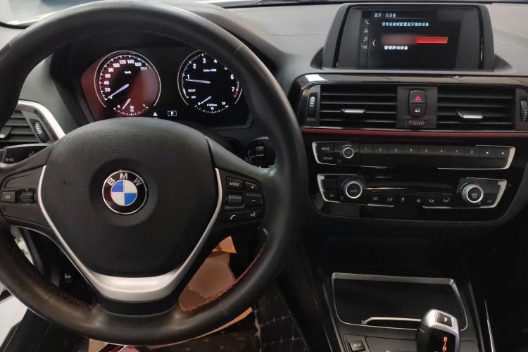 Used BMW 2 Series 2019 225i Sport Design Package Interior 2
