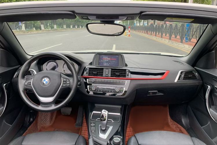 Used BMW 2 Series 2019 225i Convertible Coupe Sports Design Package Interior 7