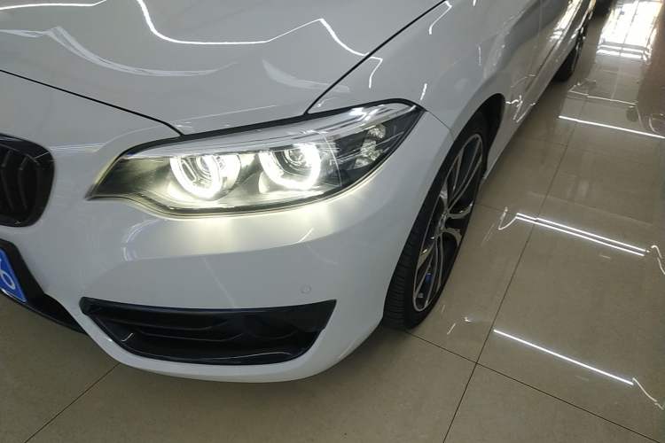 Used BMW 2 Series 2019 225i Convertible Coupe Sports Design Package Left Front Headlight