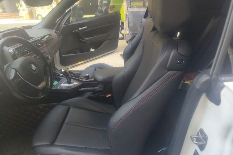 Used BMW 2 Series 2019 225i Convertible Coupe Sports Design Package Left Front Seat