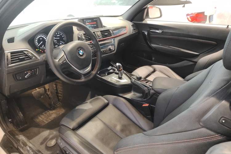 Used BMW 2 Series 2019 225i Convertible Coupe Sports Design Package Left Front Seat