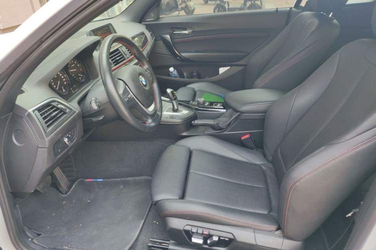 Used BMW 2 Series 2019 225i Convertible Coupe Sports Design Package Left Front Seat