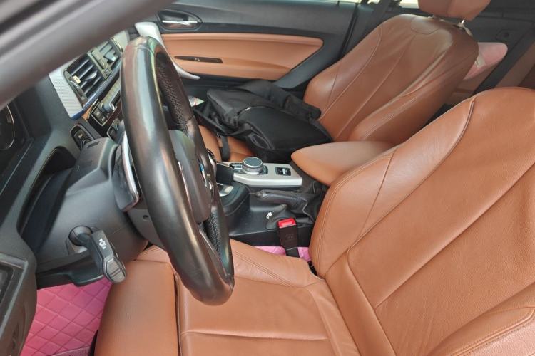 Used BMW 2 Series 2019 225i Convertible Coupe Luxury Edition M Sport Package Left Front Seat
