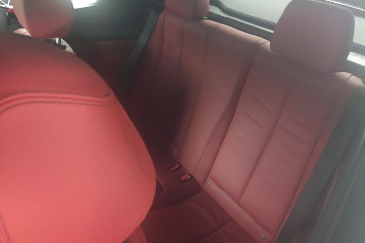 Used BMW 2 Series 2019 225i Convertible Coupe Luxury Edition M Sport Package Left Rear Seat