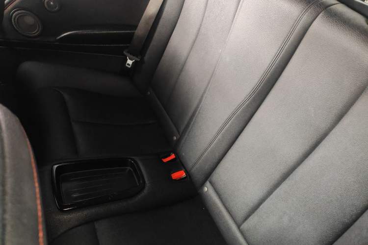 Used BMW 2 Series 2019 225i Convertible Coupe Sports Design Package Left Rear Seat