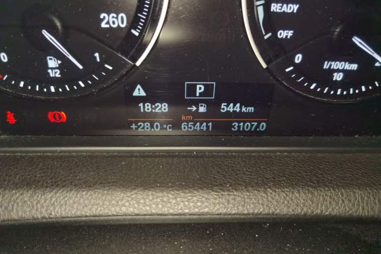 Used BMW 2 Series 2019 225i Convertible Coupe Sports Design Package Odometer Close Up