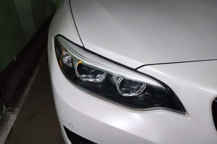 Used BMW 2 Series 2019 225i Sport Design Package Right Front Headlight