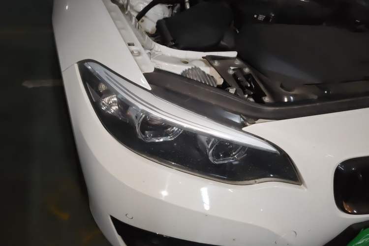 Used BMW 2 Series 2019 225i Sport Design Package Right Front Headlight