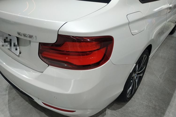 Used BMW 2 Series 2019 225i Sport Design Package Right Rear Taillight
