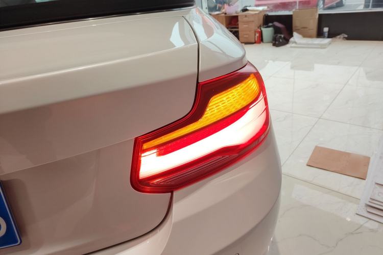 Used BMW 2 Series 2019 225i Convertible Coupe Sports Design Package Right Rear Taillight