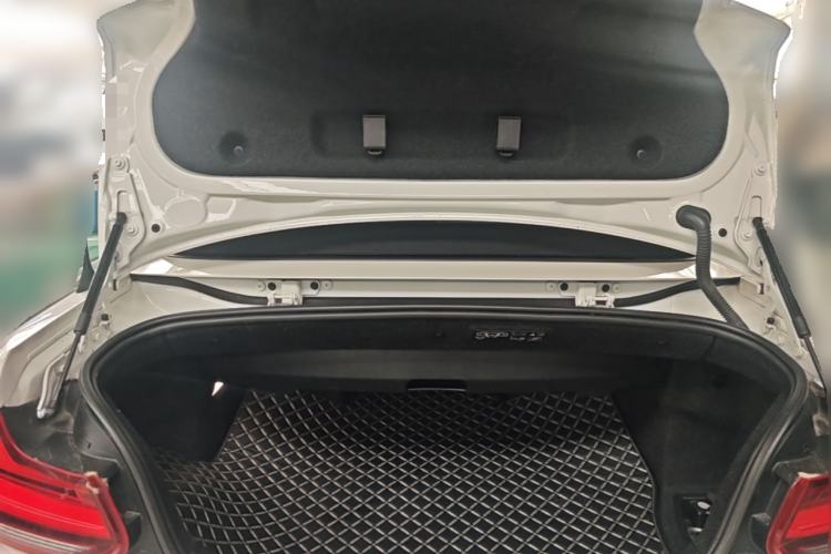 Used BMW 2 Series 2019 225i Convertible Coupe Luxury Edition M Sport Package Trunk