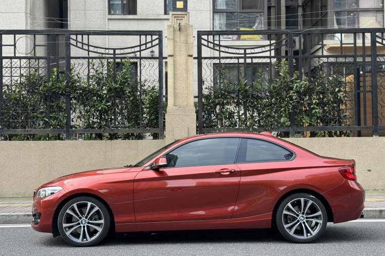 Used BMW 2 Series 2019 225i Sport Design Package Exterior 2