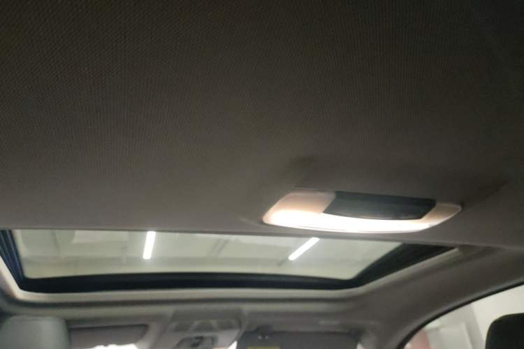Used BMW 2 Series 2019 225i Sport Design Package Headliner