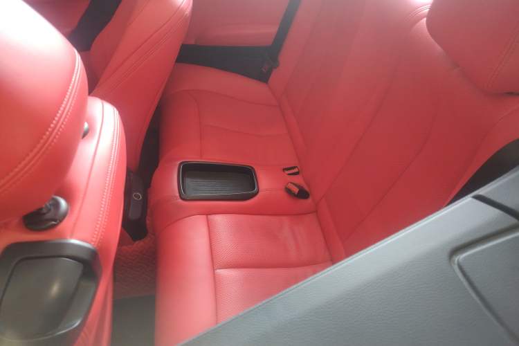 Used BMW 2 Series 2019 225i Convertible Coupe Sports Design Package Left Rear Seat