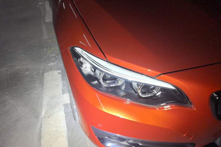 Used BMW 2 Series 2019 225i Convertible Coupe Sports Design Package Right Front Headlight