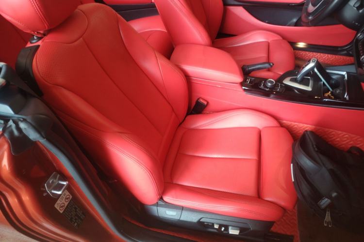 Used BMW 2 Series 2019 225i Convertible Coupe Sports Design Package Right Front Seat