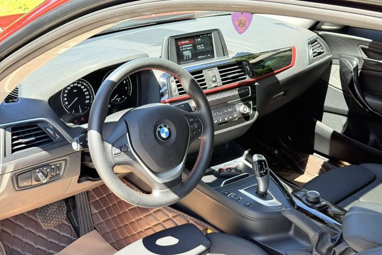 Used BMW 2 Series 2019 225i Sport Design Package Steering Wheel