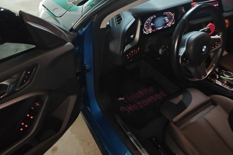 Used BMW 2 Series 2021 225i 4-Door Coupe M Sport Package Driver Seat
