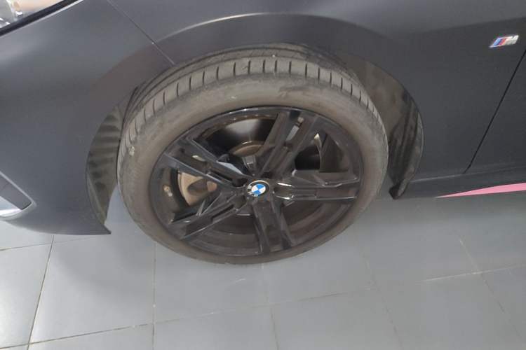 Used BMW 2 Series 2021 225i 4-Door Coupe M Sport Night Vision Pro Package Left Front Wheel Hub