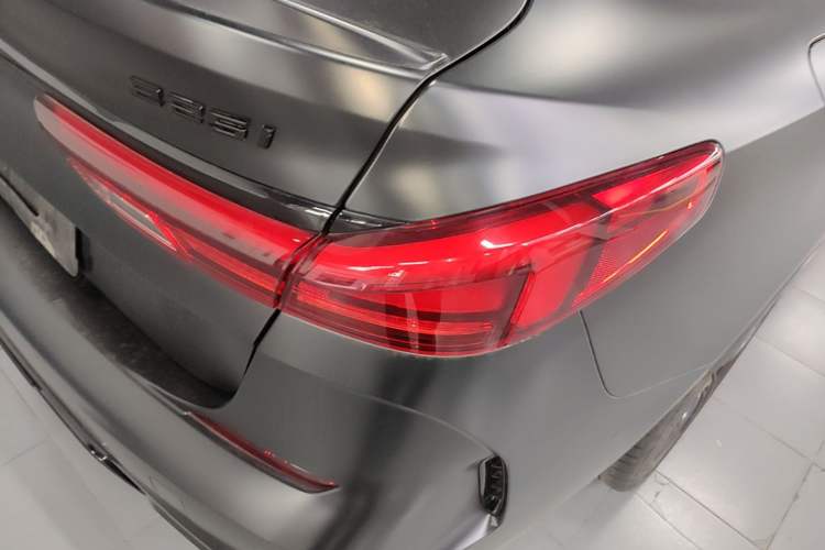 Used BMW 2 Series 2021 225i 4-Door Coupe M Sport Night Vision Pro Package Right Rear Taillight