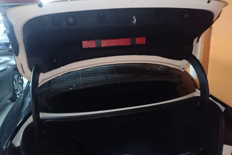 Used BMW 2 Series 2021 225i 4-Door Coupe M Sport Package Trunk
