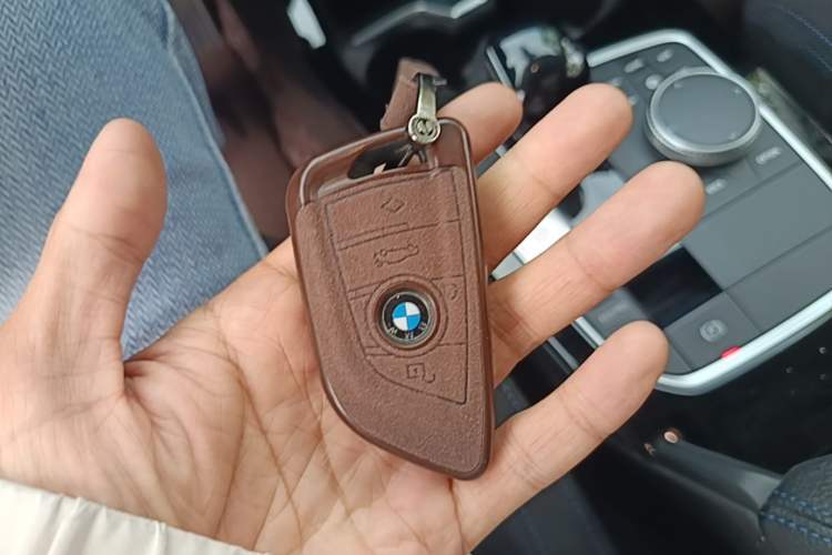 Used BMW 2 Series 2021 225i Four-Door Coupe M Sport Night Edition Vehicle Key