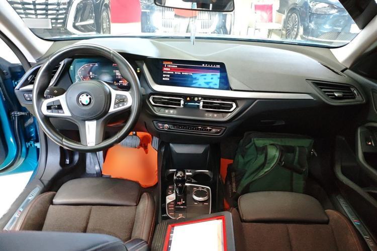 Used BMW 2 Series 2021 225i 4-Door Coupe M Sport Package Center Console