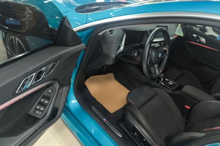 Used BMW 2 Series 2021 225i 4-Door Coupe M Sport Package Driver Seat