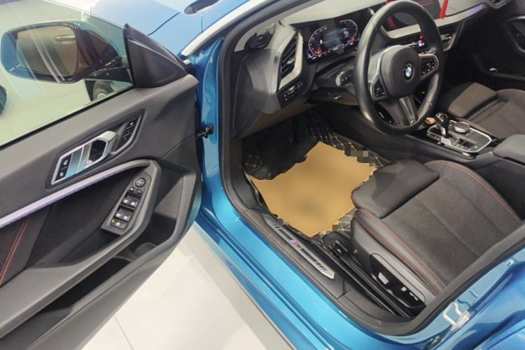 Used BMW 2 Series 2021 225i 4-Door Coupe M Sport Package Driver Seat