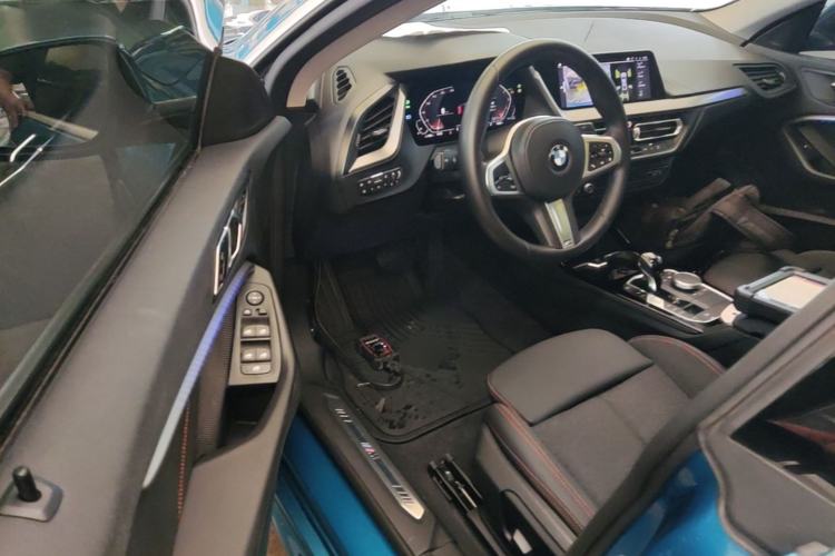 Used BMW 2 Series 2021 225i 4-Door Coupe M Sport Package Driver Seat