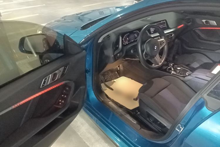 Used BMW 2 Series 2021 225i Four-Door Coupe M Sport Night Edition Driver Seat