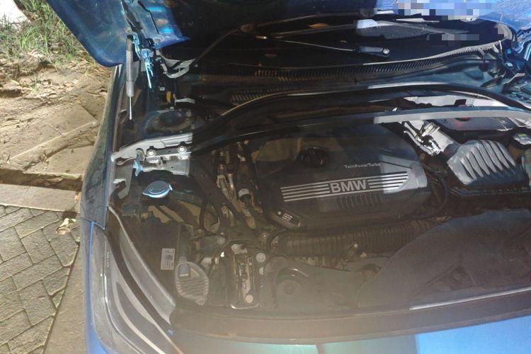 Used BMW 2 Series 2021 225i Four-Door Coupe M Sport Night Edition Engine Bay Right