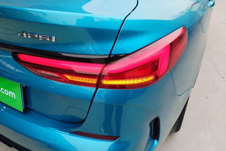 Used BMW 2 Series 2021 225i 4-Door Coupe M Sport Package Exterior 6