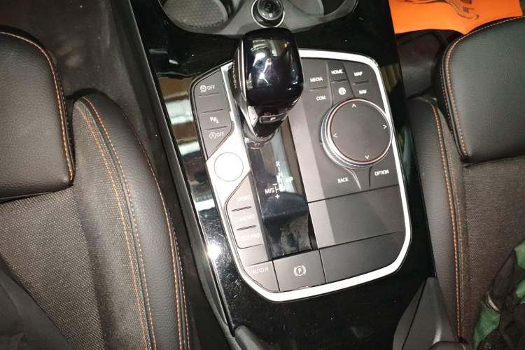 Used BMW 2 Series 2021 225i 4-Door Coupe M Sport Package Gear Lever