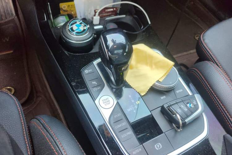Used BMW 2 Series 2021 225i 4-Door Coupe M Sport Package Gear Lever