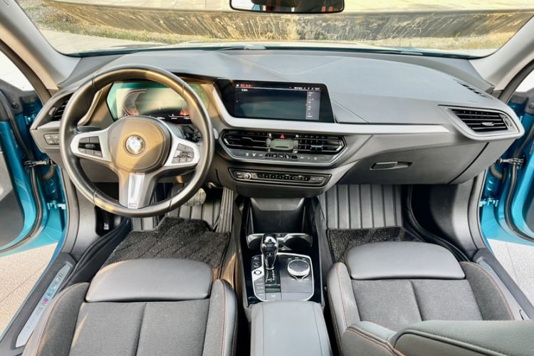 Used BMW 2 Series 2021 225i 4-Door Coupe M Sport Package Interior 1