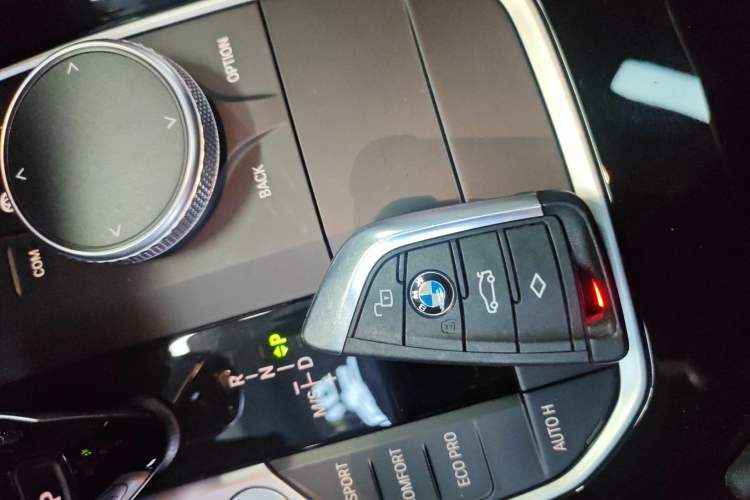 Used BMW 2 Series 2021 225i 4-Door Coupe M Sport Package Interior 1