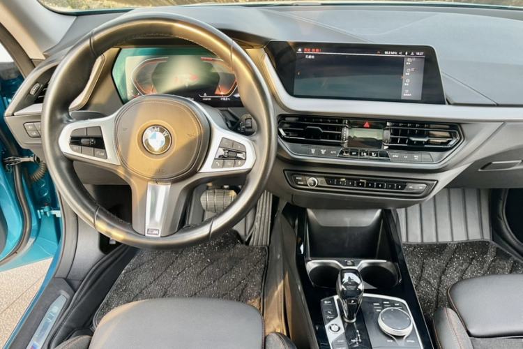Used BMW 2 Series 2021 225i 4-Door Coupe M Sport Package Interior 2
