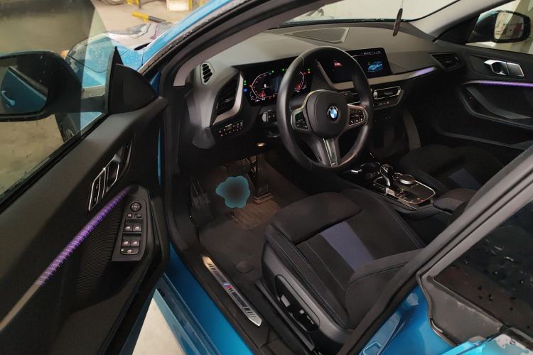Used BMW 2 Series 2021 225i Four-Door Coupe M Sport Night Edition Interior 3