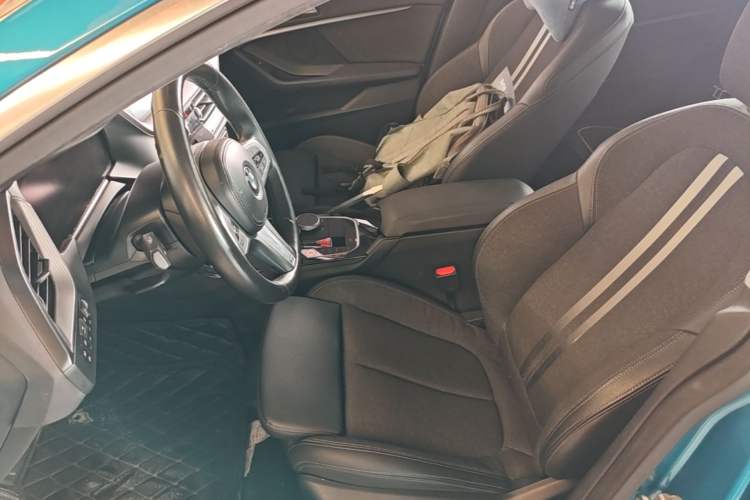 Used BMW 2 Series 2021 225i 4-Door Coupe M Sport Package Left Front Seat