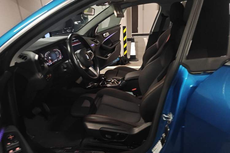 Used BMW 2 Series 2021 225i 4-Door Coupe M Sport Package Left Front Seat