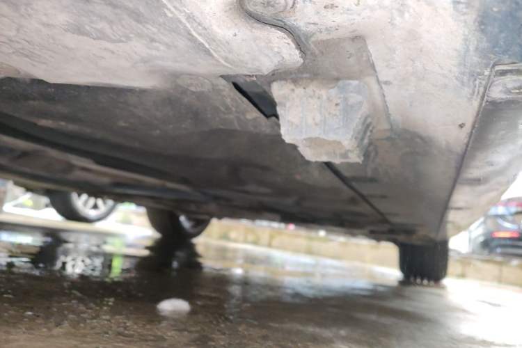 Used BMW 2 Series 2021 225i 4-Door Coupe M Sport Package Left Side Sill