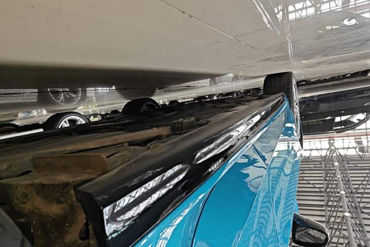 Used BMW 2 Series 2021 225i Four-Door Coupe M Sport Night Edition Left Side Sill