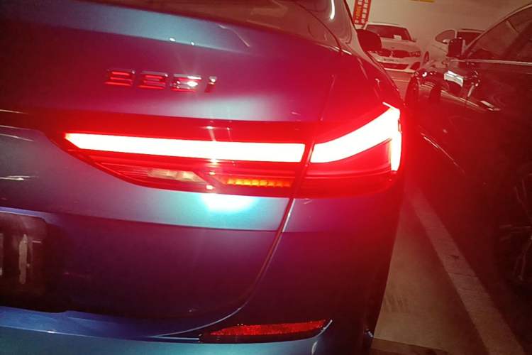 Used BMW 2 Series 2021 225i Four-Door Coupe M Sport Night Edition Right Rear Taillight